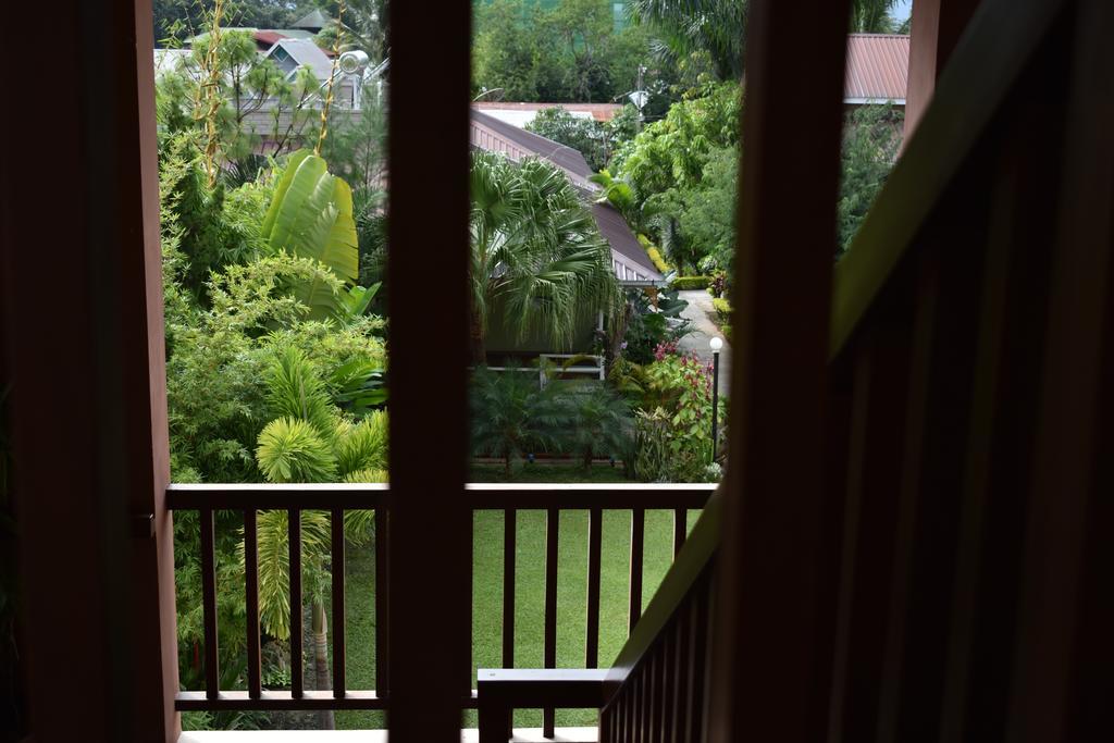 Paradise Hotel Nyaung Shwe Inle Lake Экстерьер фото