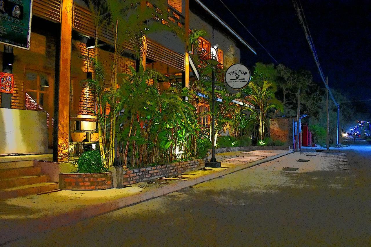Paradise Hotel Nyaung Shwe Inle Lake Экстерьер фото
